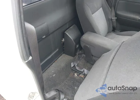 2010 Chevrolet Colorado Work Truck z USA, uszkodzony, nr VIN 1GCCSBD99A8141471